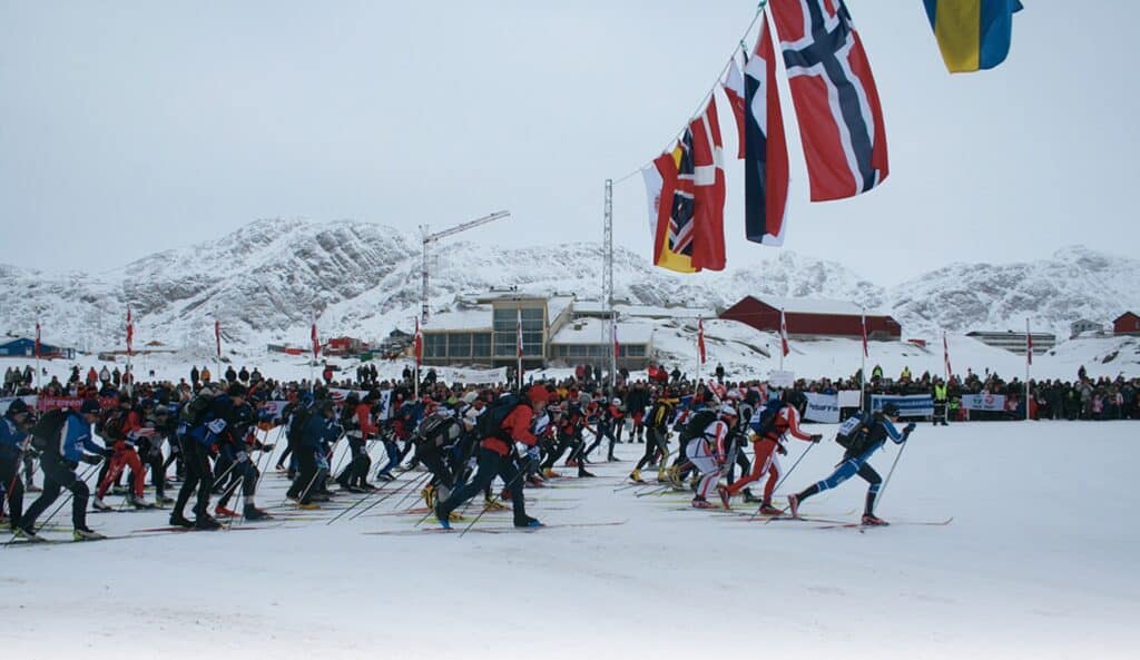 Beginning of Arctic Circle Race