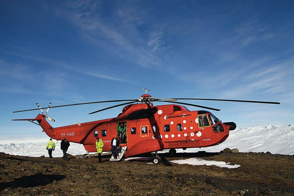 Helicopter landing