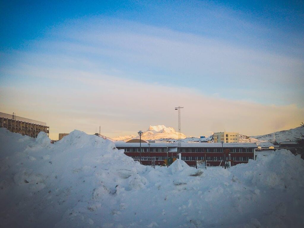 Beautiful weather and Sermitsiaq Mountain