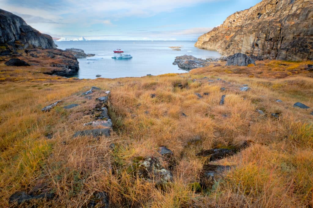 Remains of inuit houses