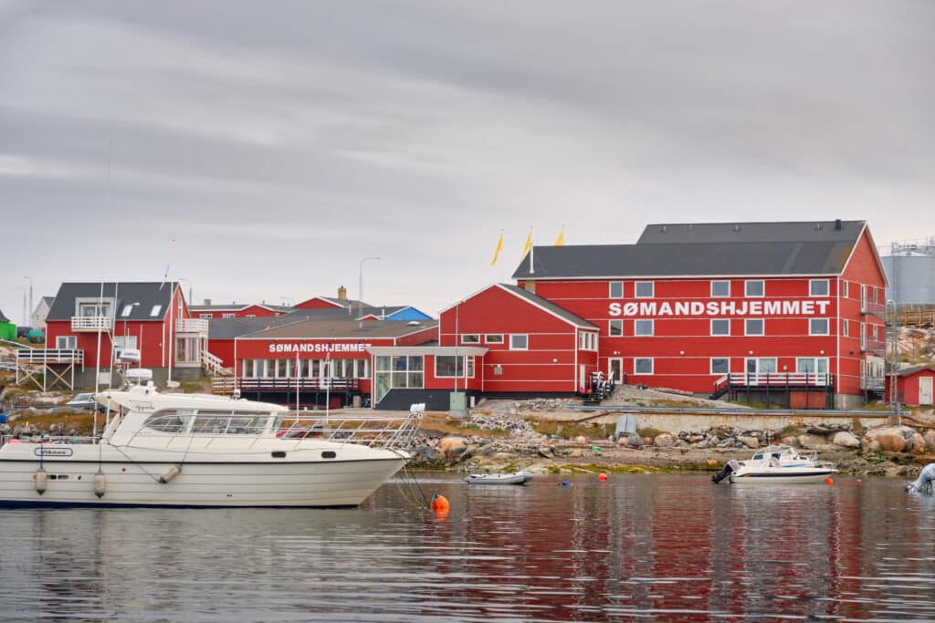 Seamen's Home (Hotel Sømandshjemmet) has a waterside location