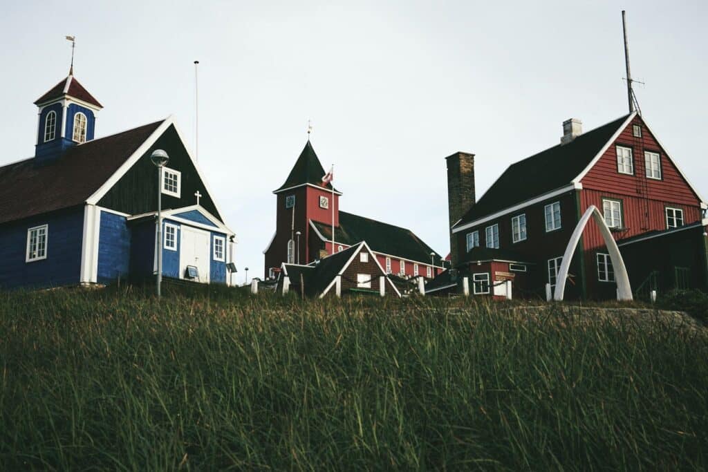 Sisimiut and the large whale jaws