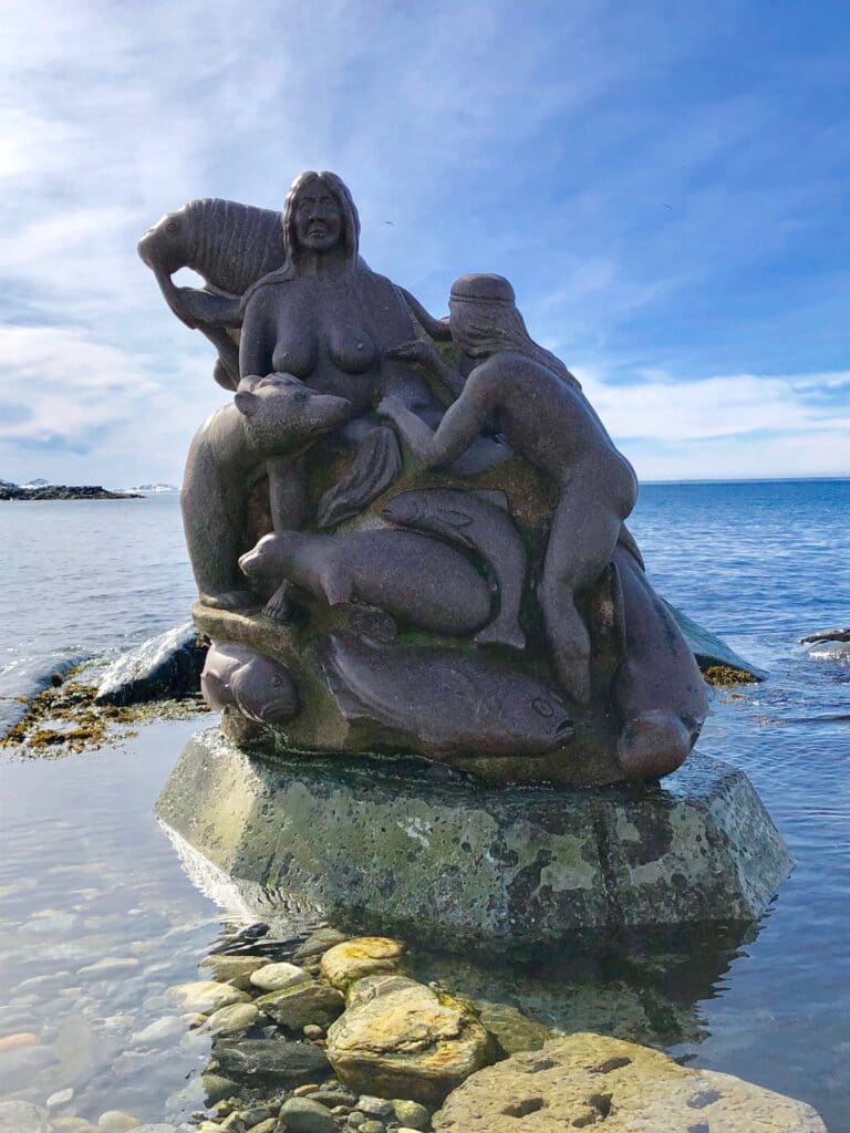 Skulptur af havets moder i Nuuk