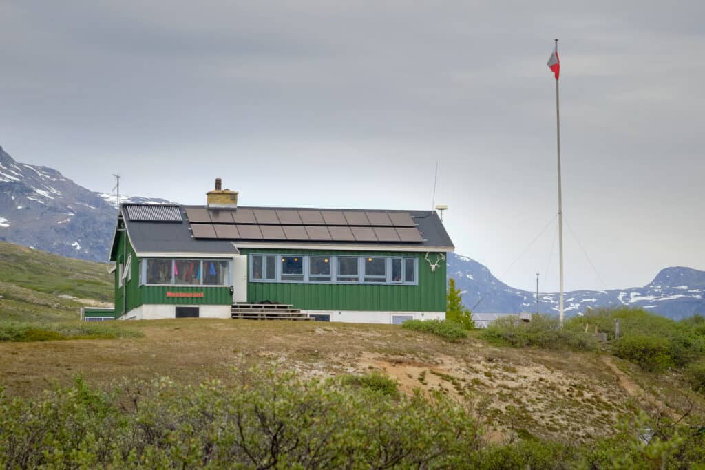Qooqqut Nuan restaurant in the Nuuk Fjord - summer - Guide to Greenland