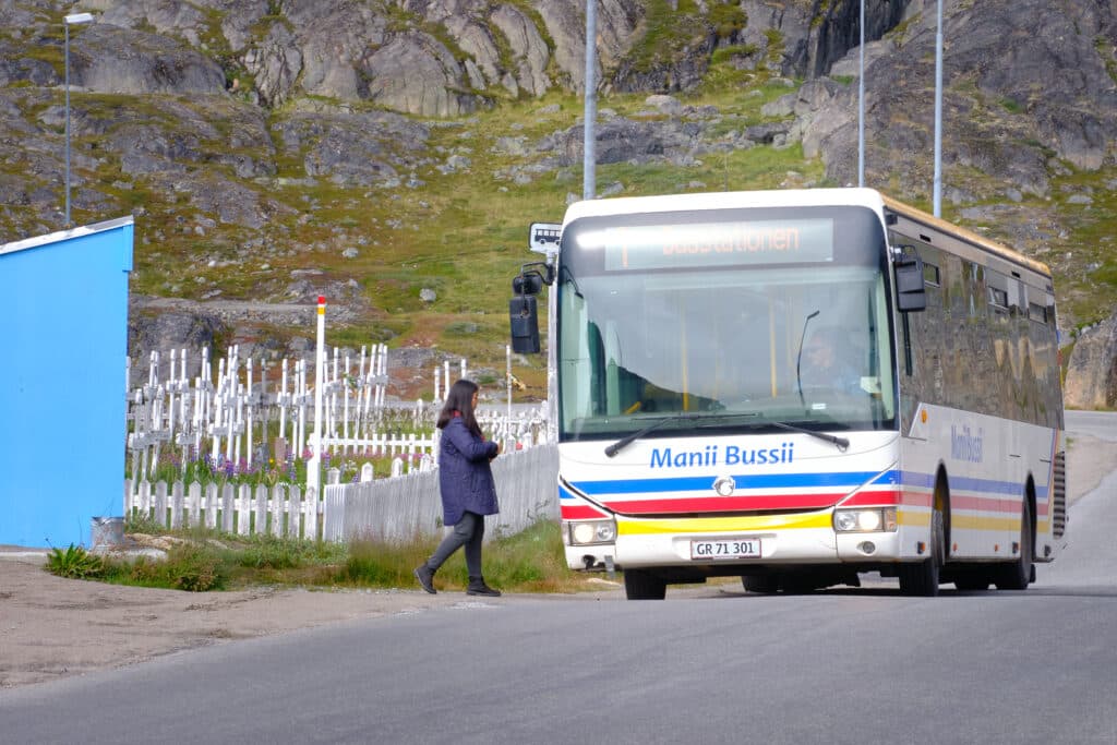 Maniitsoq bus service - Guide to Greenland