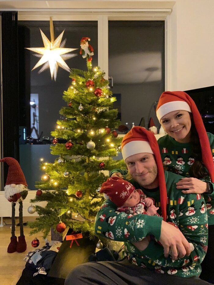 Family picture christmas 2021