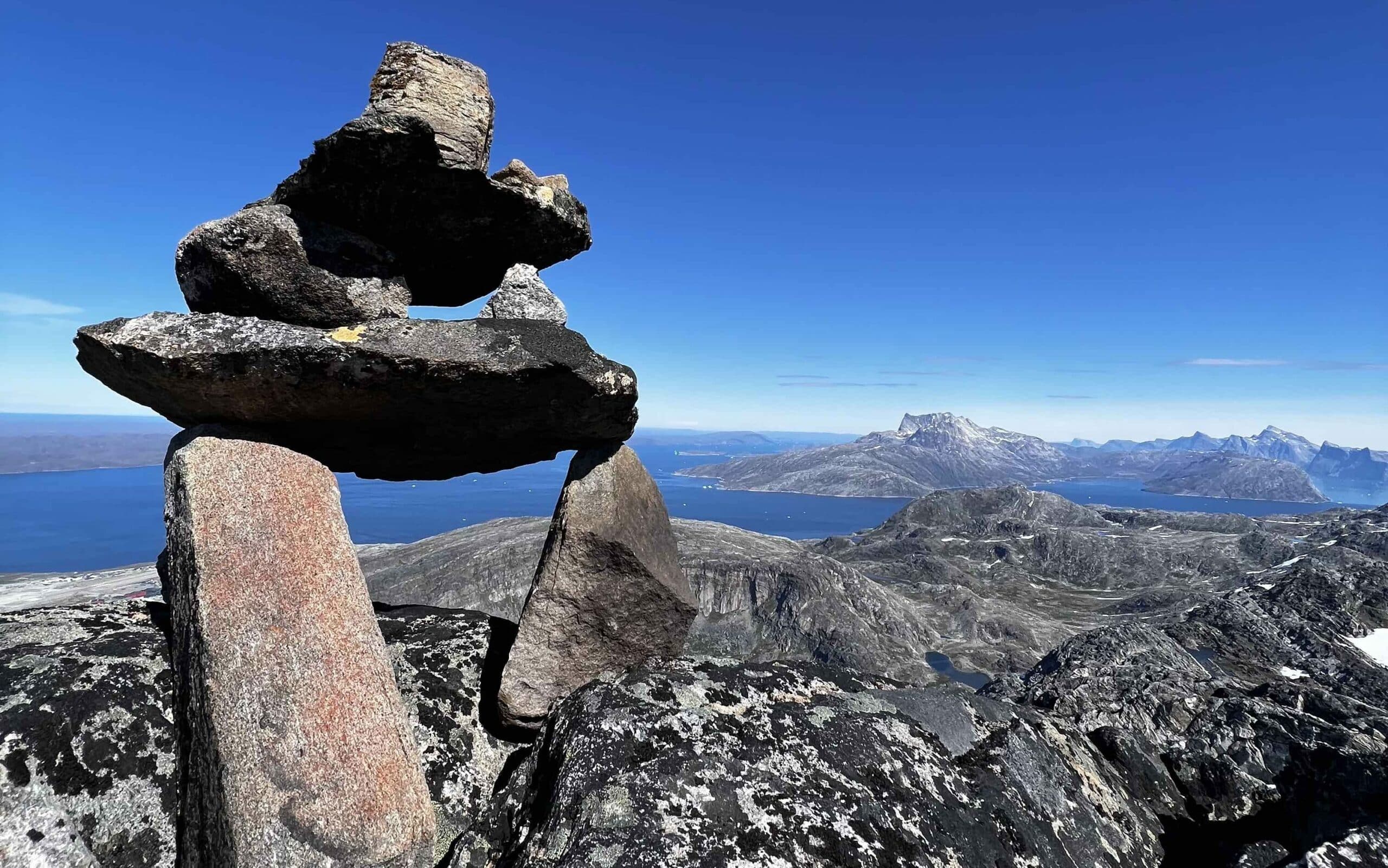 Beautiful view of Sermitsiaq in the background.